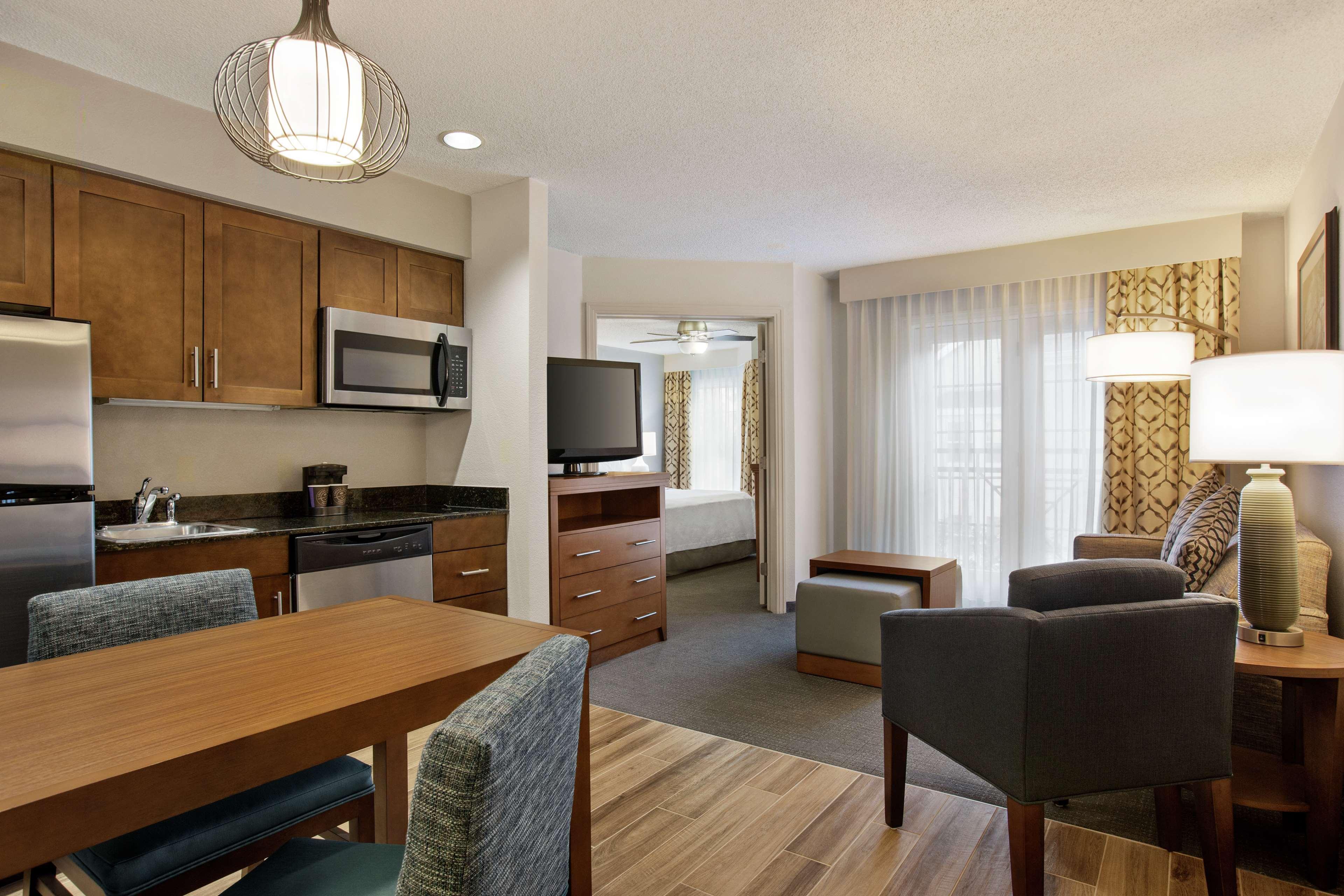 Homewood Suites By Hilton Kansas City Airport Dış mekan fotoğraf