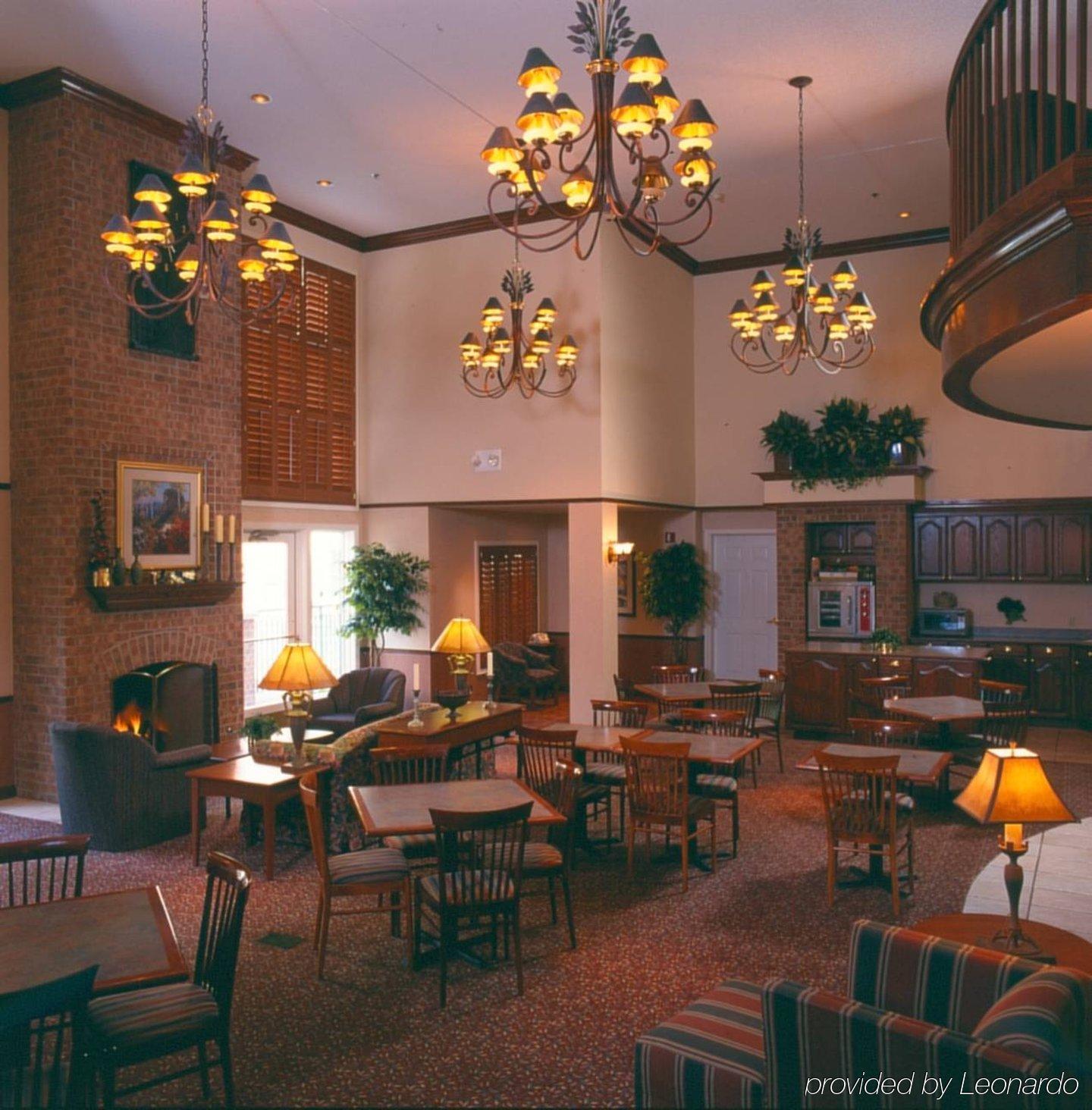 Homewood Suites By Hilton Kansas City Airport Restoran fotoğraf