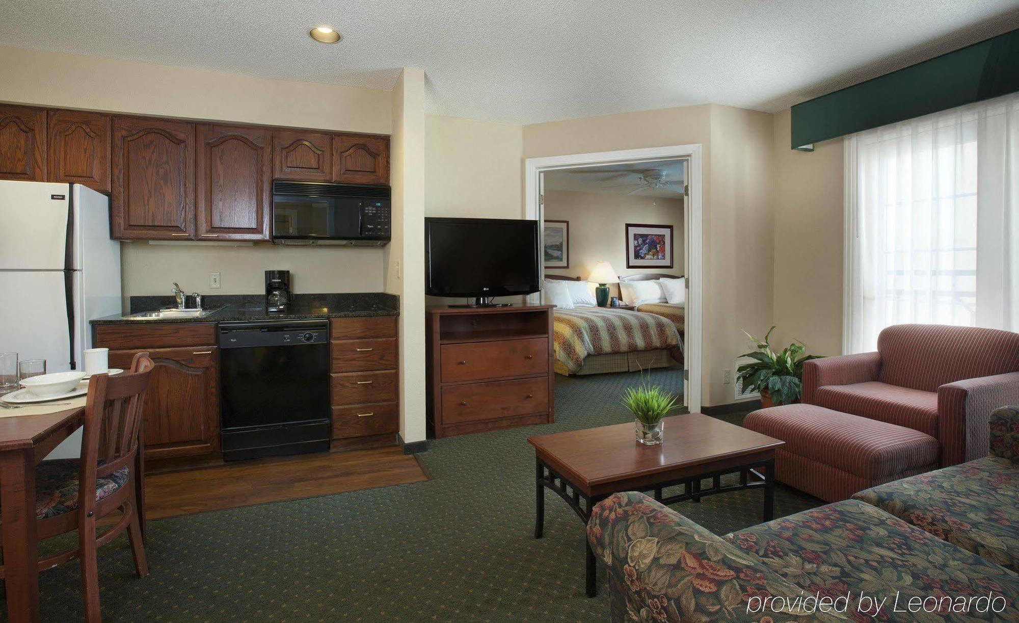 Homewood Suites By Hilton Kansas City Airport Oda fotoğraf