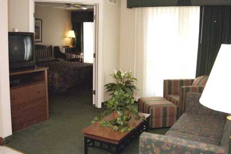 Homewood Suites By Hilton Kansas City Airport Oda fotoğraf